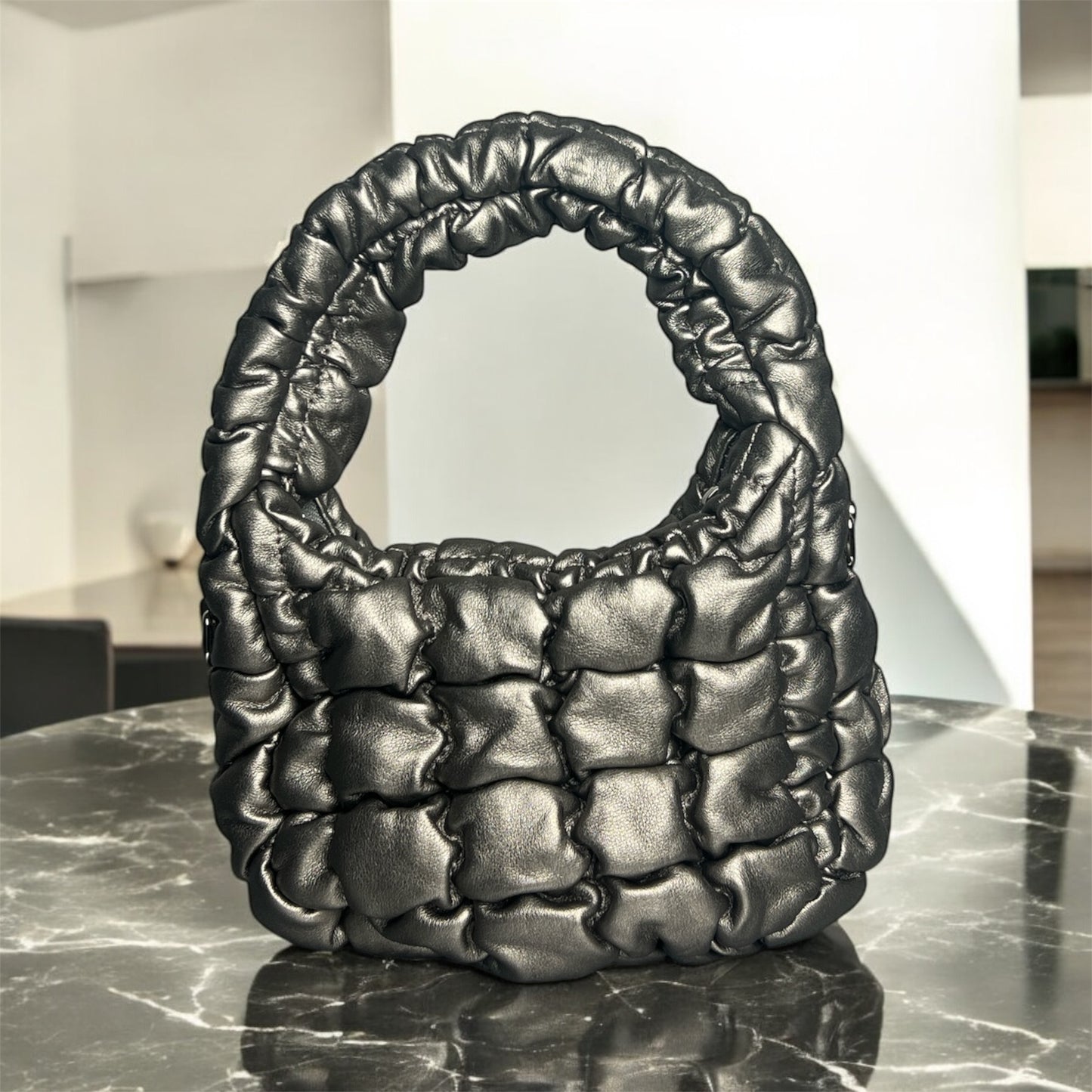 BORSA MEZZALUNA